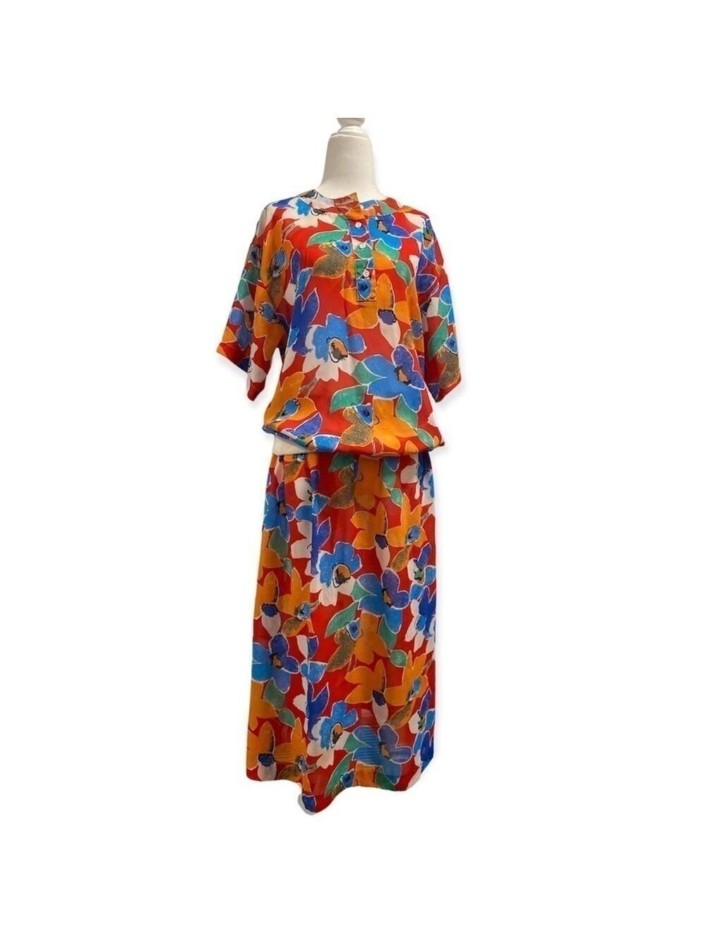 Jolene 70โs vintage top & skirt set